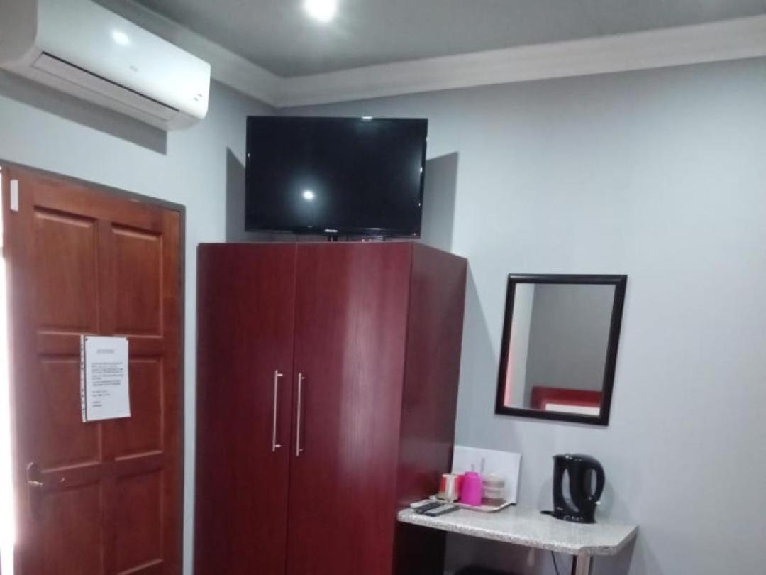 Guest house Grand Central